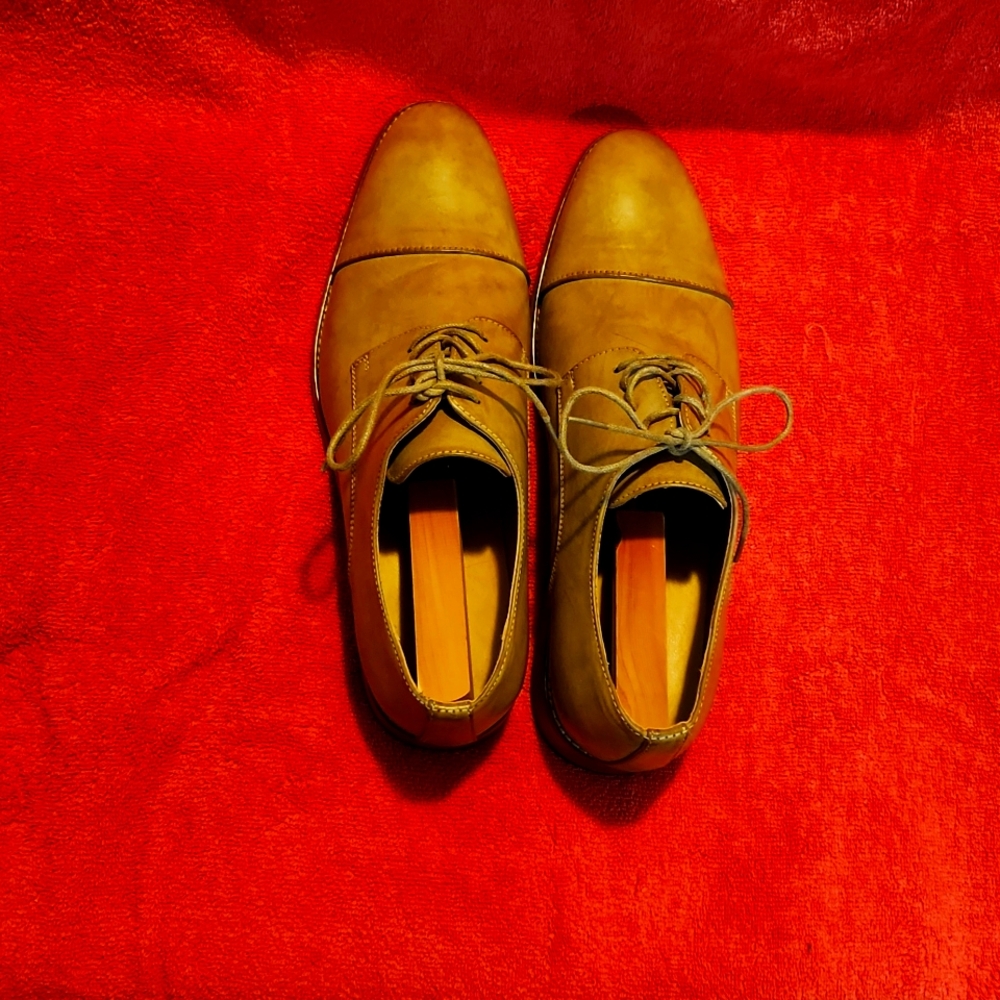 Mens KENNETH COLE Tan Shoe